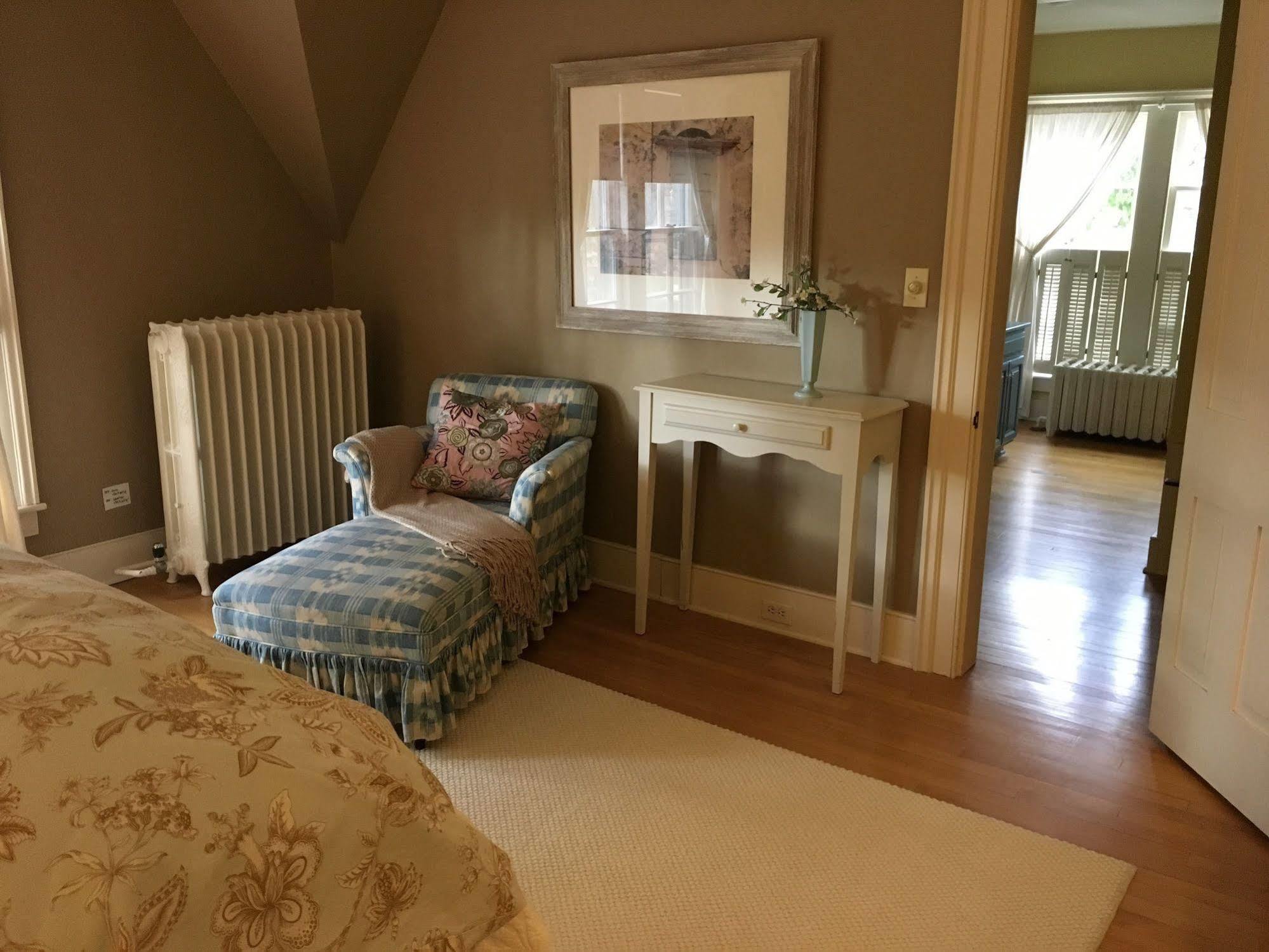 Dreamhouse Country Inn Bristol Buitenkant foto