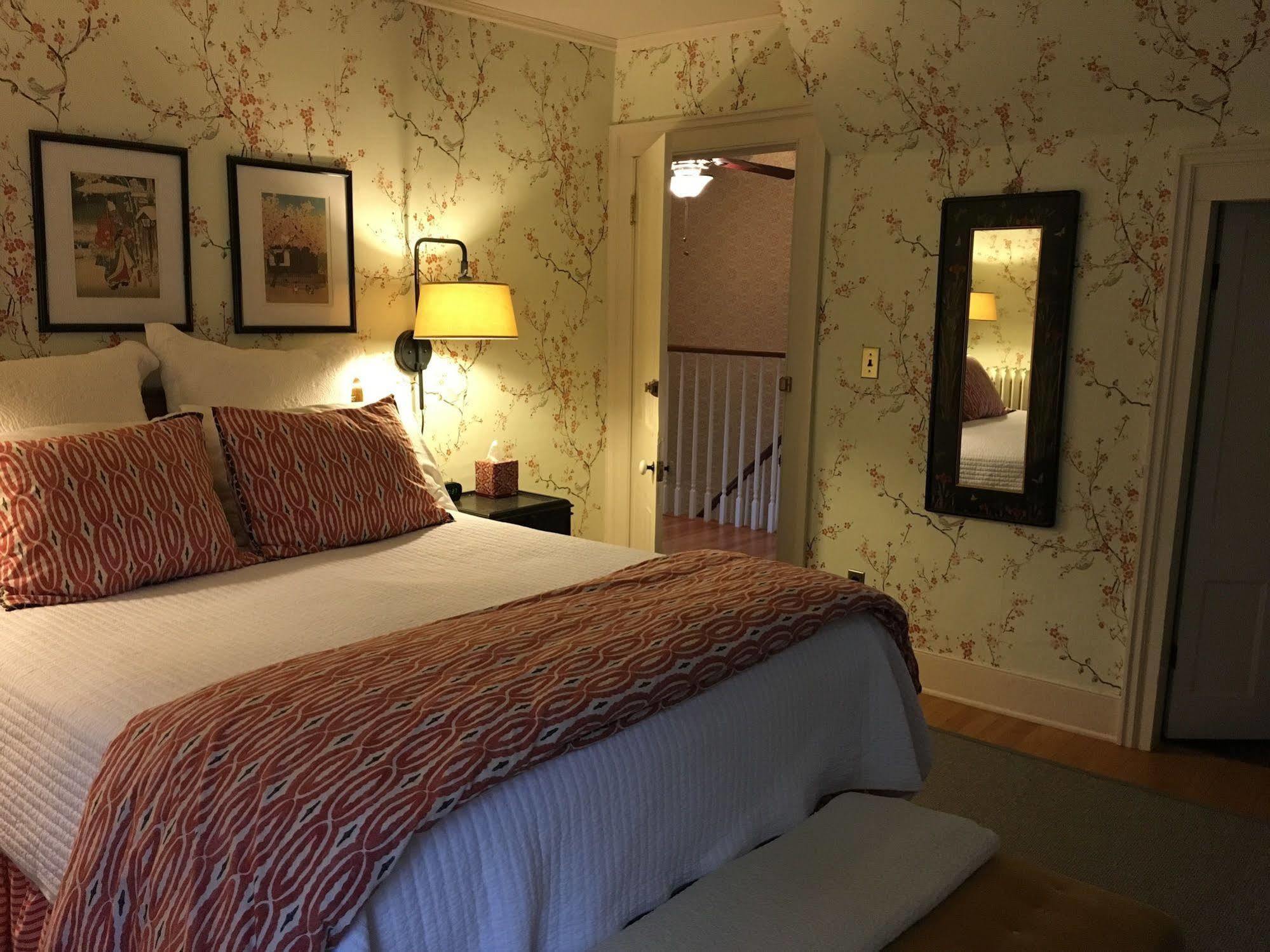 Dreamhouse Country Inn Bristol Buitenkant foto